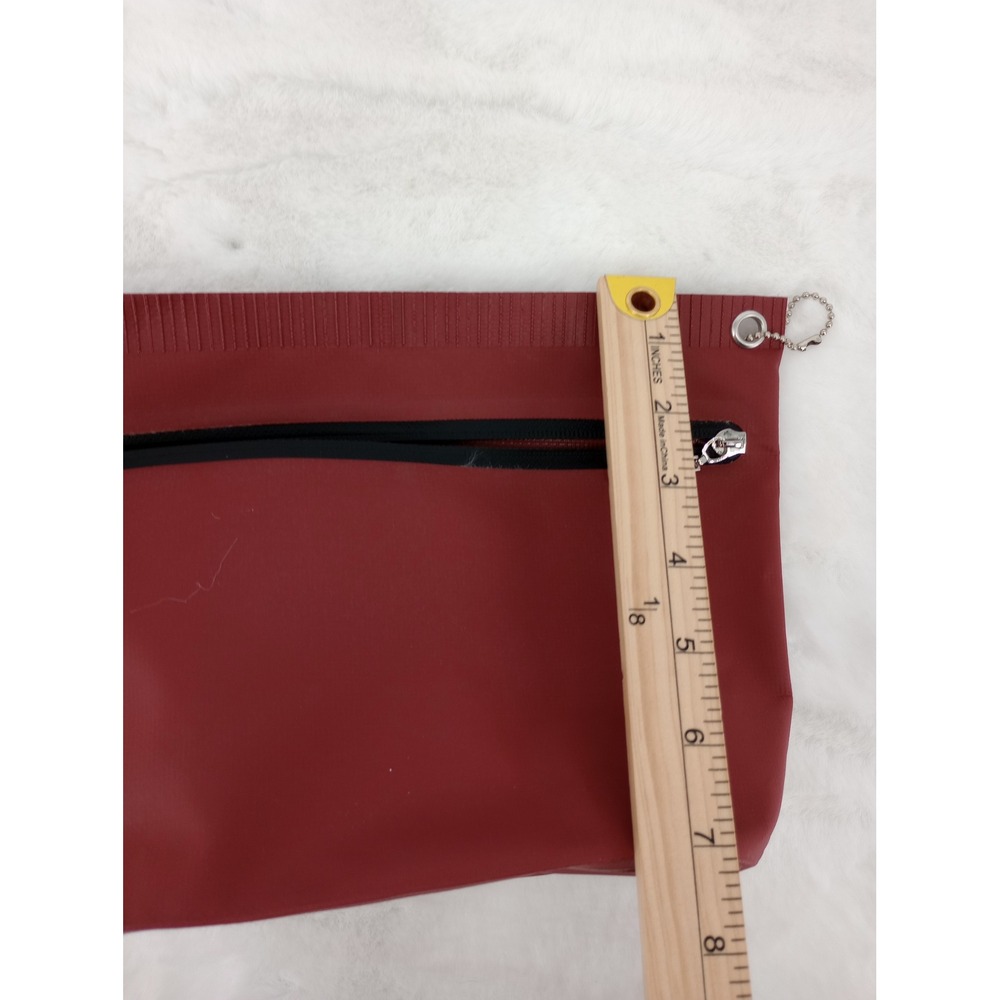 Bath & Body Works Travel Dopp Kit - Toiletries Bag - Makeup Bag - Burgundy - New - Picture 6 of 8